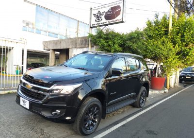 ARMORED CHEVROLET TRAILBLAZER HIGH POWERED RIFLE PROTECTION