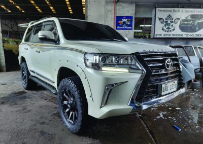 2019 Toyota Land Cruiser 200