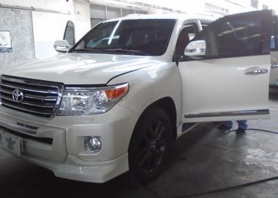 2017 Toyota Land Cruiser 200