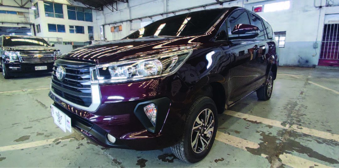 2022 Toyota Innova (Maroon)